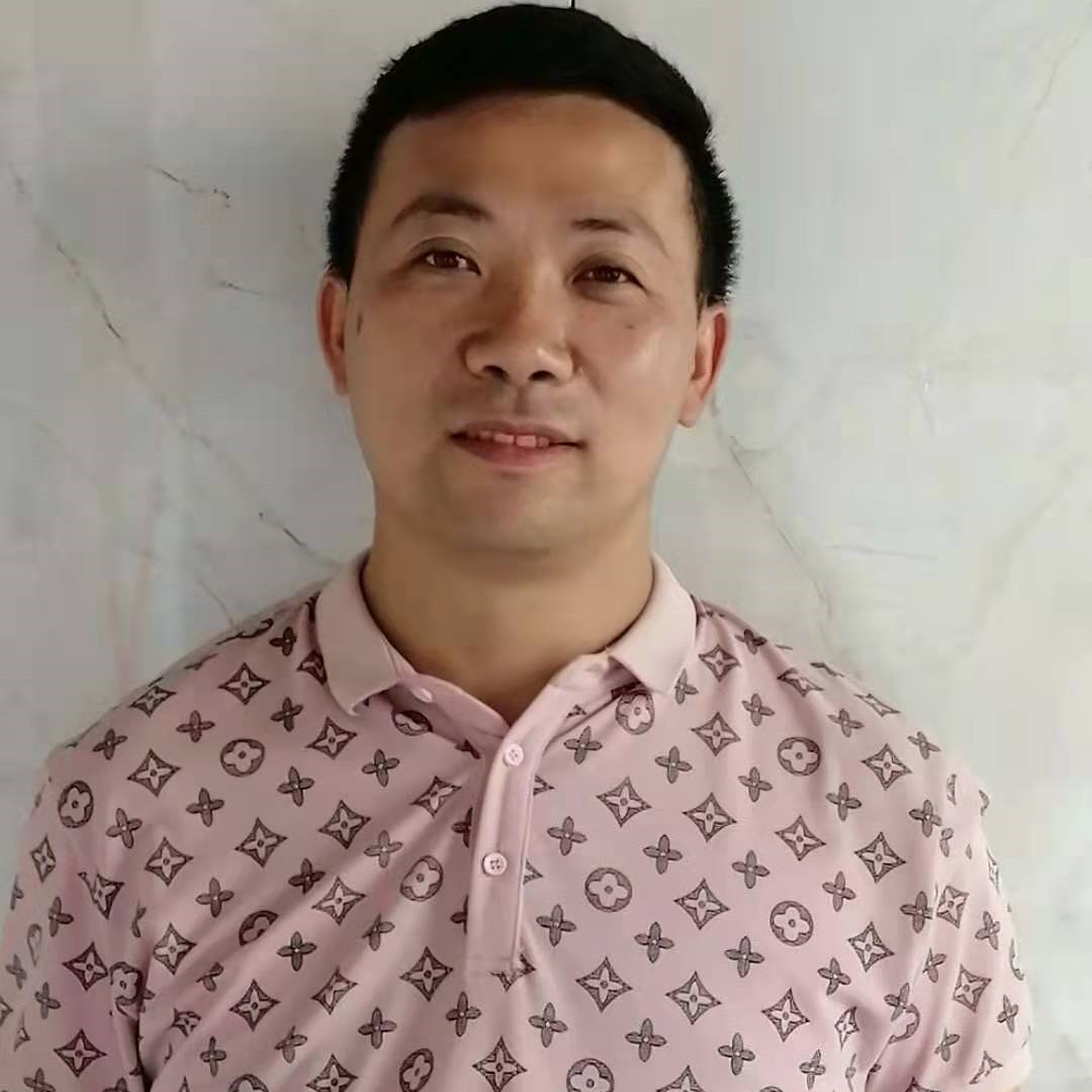 钟江东